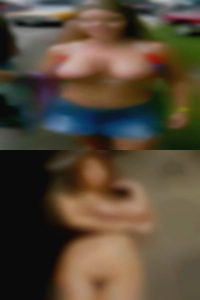 5'7'' red girls looking for couples hair.